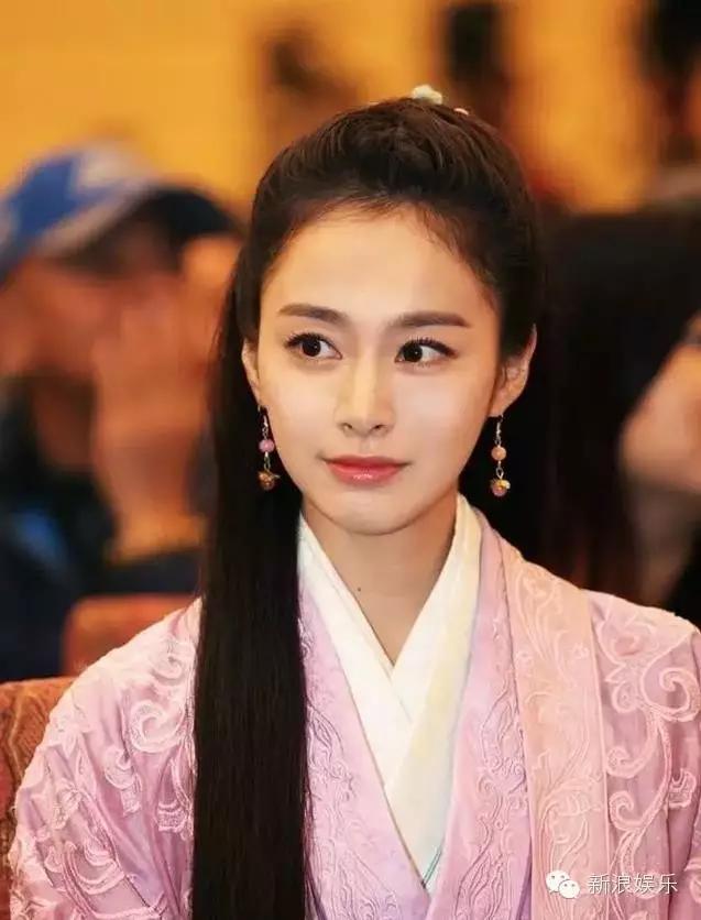 允兒招架不住古裝？韓國女星古裝LOOK一覽 誰贏了？