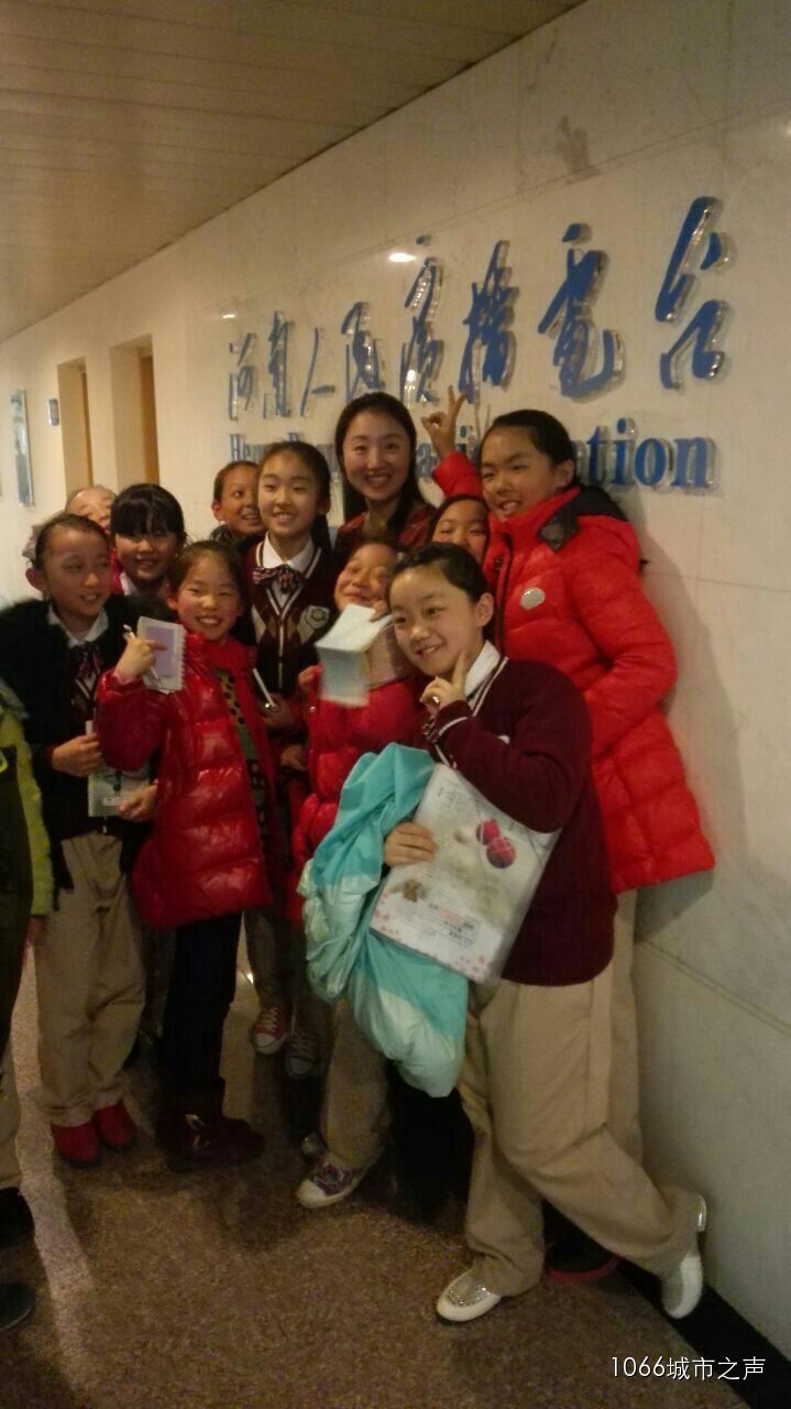 等長大了，我們也會(huì)和“卷卷貓”姐姐一樣美！