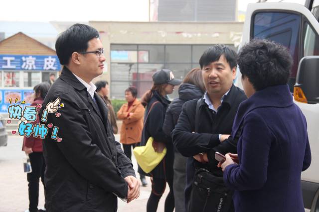 大BOSS徐紅曉總監(jiān)坐鎮(zhèn)，多方協(xié)調(diào)，HOLD住全場！