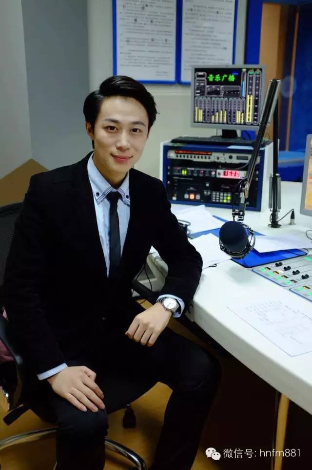 以及我們881的小鮮肉 — 思嘉??！