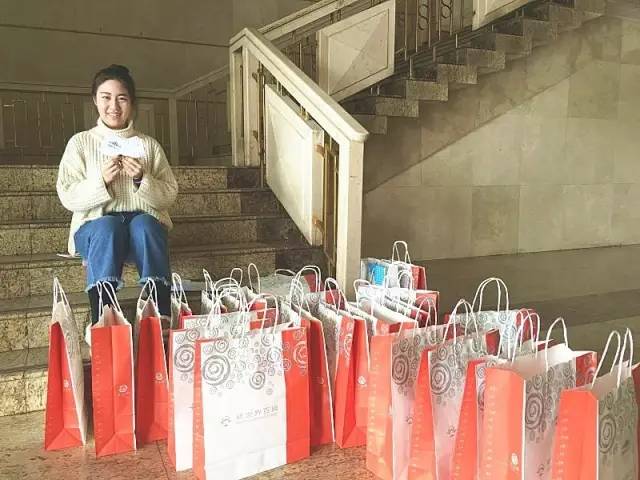 每一位到現(xiàn)場的小伙伴都獲得了我們精心準(zhǔn)備的小禮品哦！