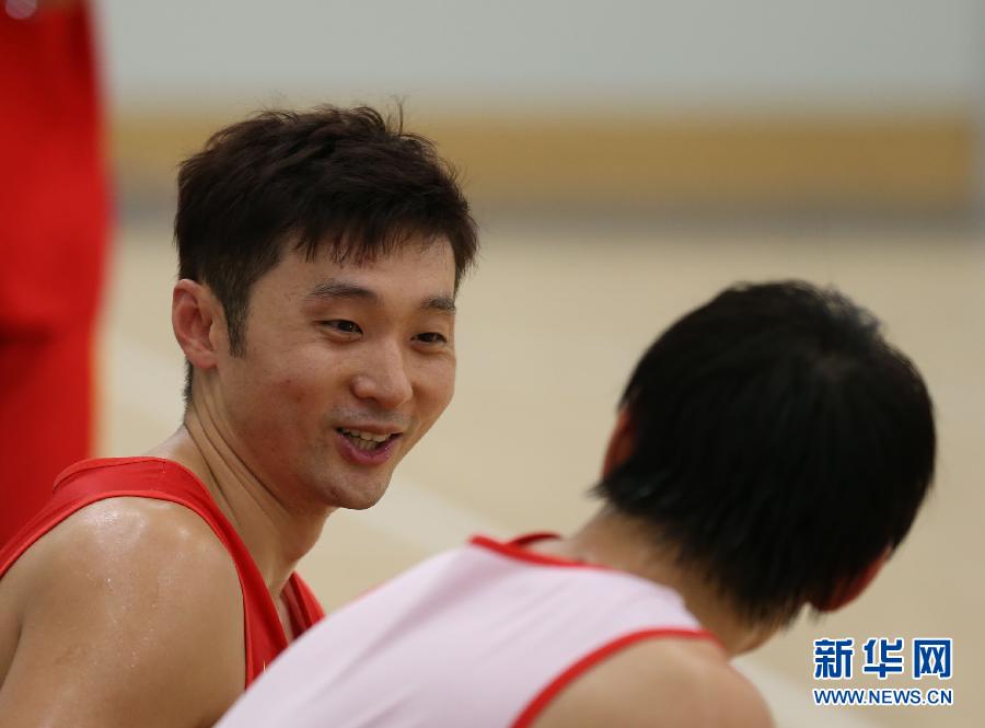 中國(guó)男籃進(jìn)行首次適應(yīng)性訓(xùn)練 中國(guó)男籃進(jìn)行首次適應(yīng)性訓(xùn)練