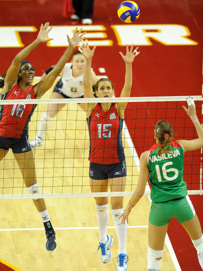 美國(guó)女排3-0保加利亞 三戰(zhàn)三勝結(jié)束熱身賽 美國(guó)女排3-0保加利亞 三戰(zhàn)三勝結(jié)束熱身賽