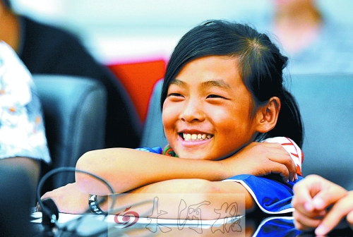 漯河臨潁小女足歸來(lái) 玫瑰雖小也鏗鏘