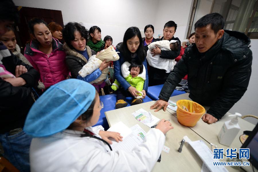 強(qiáng)降溫致兒科門診激增 強(qiáng)降溫致兒科門診激增