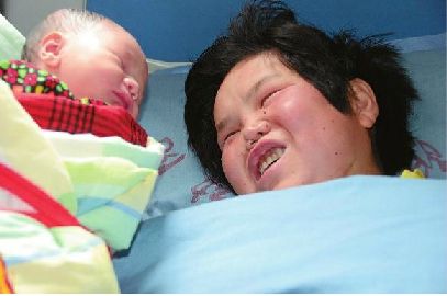 王娜順利產下一名6斤4兩重男嬰 王娜順利產下一名6斤4兩重男嬰