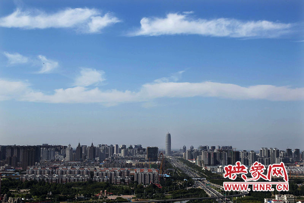 2015年4月鄭州成為全國10個(gè)“綠色交通”試點(diǎn)城市之一。