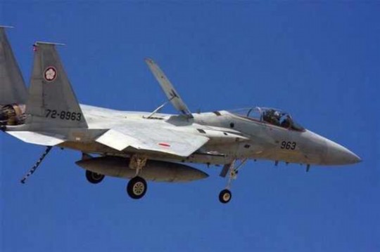 資料圖：日本自衛(wèi)隊(duì)F-15戰(zhàn)斗機(jī)。