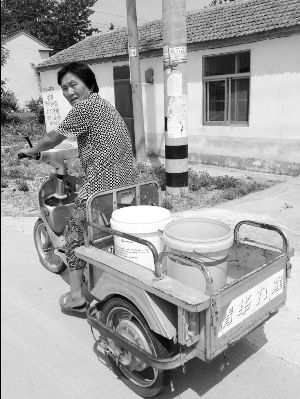 騎車(chē)運(yùn)水