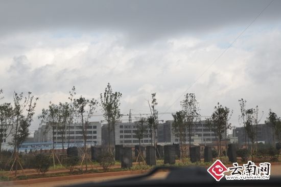 2010年11月的時(shí)候，爭(zhēng)議土地上已經(jīng)是密布的高樓群。