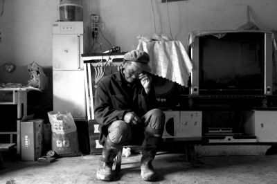 今年73歲的錢智遠說起女兒錢仁鳳不禁老淚縱橫。