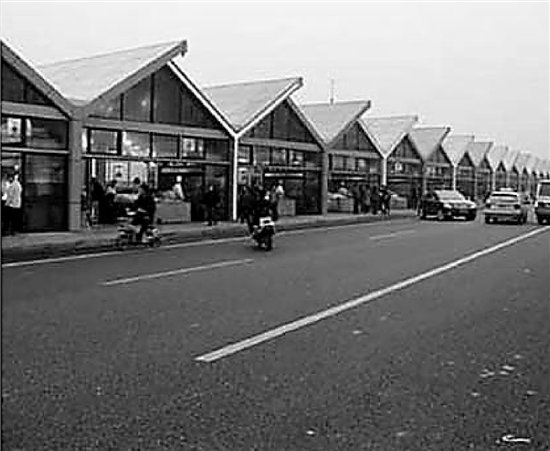 網(wǎng)友拍下的洞頭海鮮排檔照片。