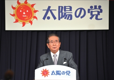 13日，日本東京，石原慎太郎召開新聞發(fā)布會，正式宣布新黨成立。圖/東方IC