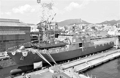 9月11日，韓國釜山，韓國海軍新一代登陸艦“天王峰”號舉行了下水儀式。