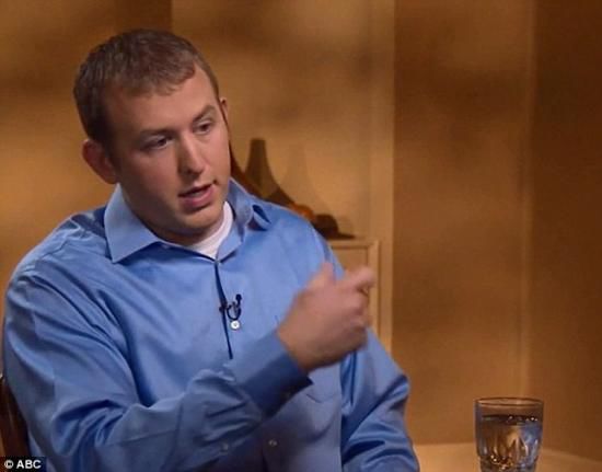 槍殺黑人青年的弗格森警員威爾遜首度在電視上露面，就這起案件接受美國(guó)廣播公司(ABC)的專訪。