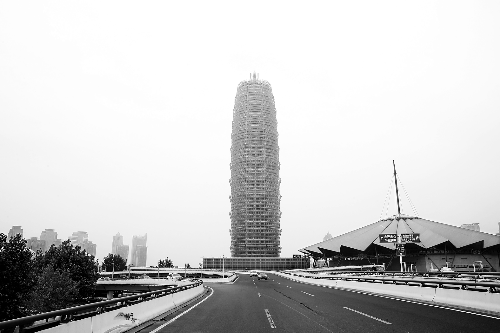 在鄭東新區(qū)CBD，“虛擬辦公室”業(yè)務(wù)已悄然出現(xiàn)　河南商報首席記者 楊東華/攝