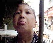 爺爺走后,他一直在哭。