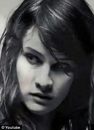 千張照片記錄帥哥變“美女”全過程 千張照片記錄帥哥變“美女”全過程