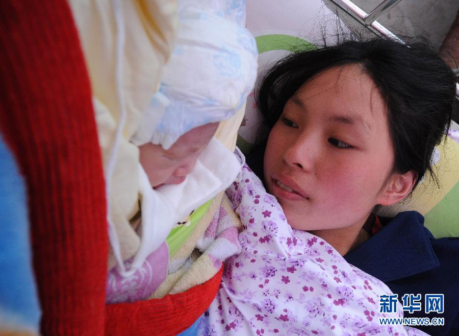 孕婦預產期提前 余震中順利產子 孕婦預產期提前 余震中順利產子