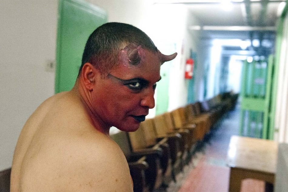 監(jiān)獄重刑犯的另類戲劇人生 監(jiān)獄重刑犯的另類戲劇人生