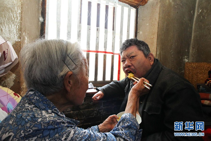 那些年，感動過我們的母親