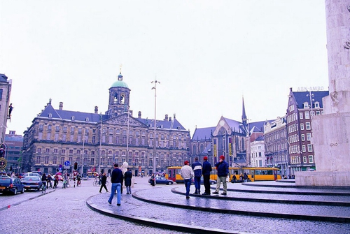 最實(shí)用12條國外旅行建議