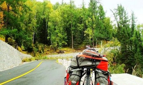 最好的時(shí)光在路上 國內(nèi)春光最美的八大騎行線路