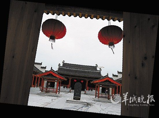 歙縣徽州府衙正堂，還原徽州古城舊貌的標(biāo)志 李健 攝