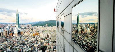  標志性建筑下面，臺灣的市井美食隱藏其中，待你尋找。