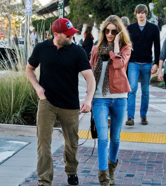 誰(shuí)能有幸約會(huì)天使？維秘超模們的男星后宮團(tuán)