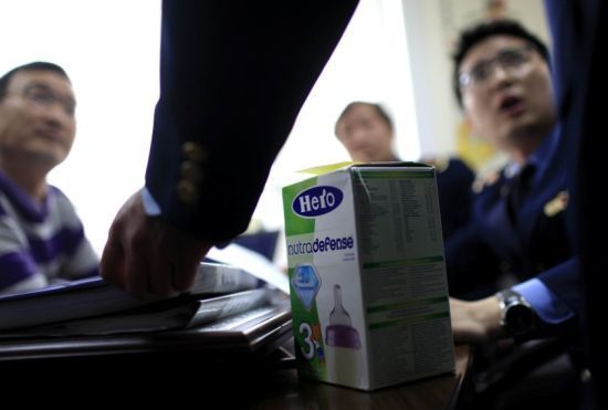 中國(guó)市場(chǎng)洋奶粉品牌超百種 80%是 中國(guó)市場(chǎng)洋奶粉品牌超百種 80%是