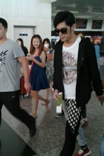 周杰倫在機(jī)場 周杰倫在機(jī)場