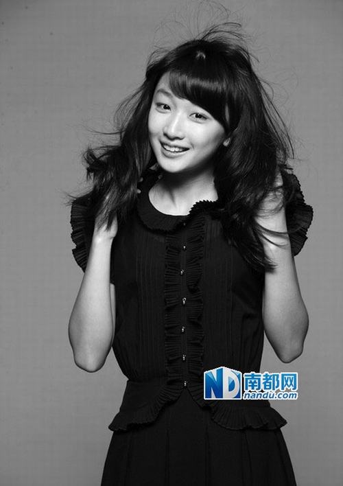 周冬雨踩線進北電。