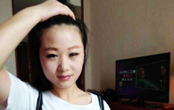 鄧建國新女友。