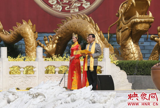 省委副書記、省政協(xié)主席葉冬松致歡迎詞。映象網(wǎng)記者 邵恰 攝