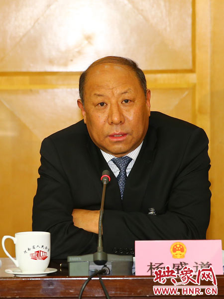 省人力資源和社會保障廳廳長楊盛道