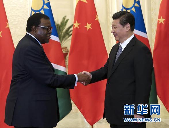 4月8日，國家主席習(xí)近平在北京人民大會(huì)堂會(huì)見納米比亞總理根哥布。新華社記者 龐興雷 攝