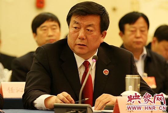 全國(guó)人大代表、河南省人民檢察院檢察長(zhǎng)蔡寧