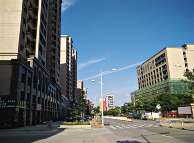 5月12日，泉州洛江區(qū)雙陽。知情人稱，徐鋼任期內(nèi)，在洛江區(qū)任職的謝清平協(xié)助徐鋼的表親在這里拿地。