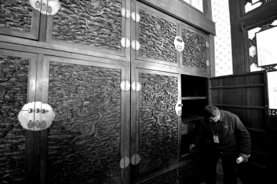      黃花梨家具。