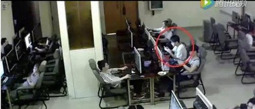 學(xué)生用手機(jī)接入電腦充電時觸電身亡