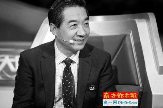 2015年12月24日，張召忠在《最強大腦》節(jié)目錄制現(xiàn)場。C FP資料圖