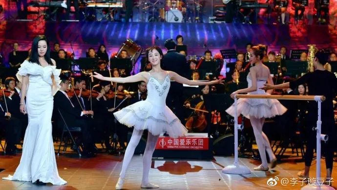 《創(chuàng)造101》主題曲公布，這個被吐槽油膩的c位是什么來頭？