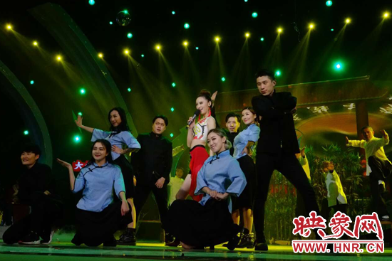 趙靚問(wèn)鼎歌王