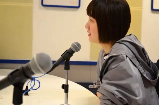 360°無(wú)死角，純素顏依舊那么美。這樣的顏值，你還敢說(shuō)童星都長(zhǎng)殘了？