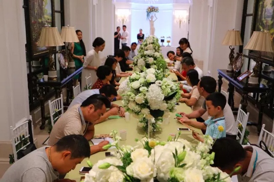 各位“小綠人”也把自己企業(yè)的問題通過卡片的形式，向劉東曉博士請教。