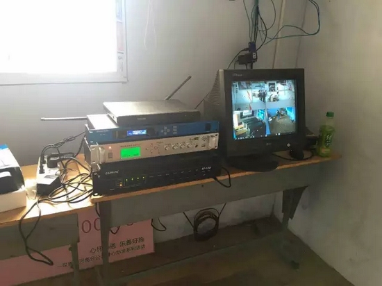 嶄新的廣播設(shè)備將讓孩子們的聲音和夢(mèng)想飄向更遠(yuǎn)的地方。