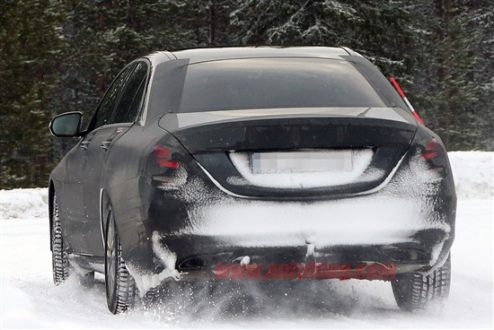 新奔馳C級(jí)諜照曝光 新奔馳C級(jí)諜照曝光