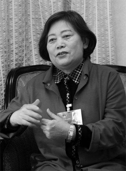 代表檔案：王繡 全國人大代表、洛陽博物館名譽(yù)館長