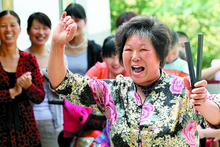 學習雷鋒 弘揚“三平” 關鍵在做 學習雷鋒 弘揚“三平” 關鍵在做